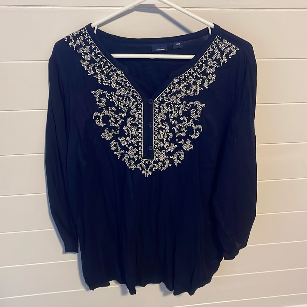 Women’s Blouse Large